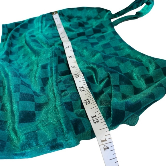 Velour Green Checkard Crop Bra Top (M) - Picture 10 of 16
